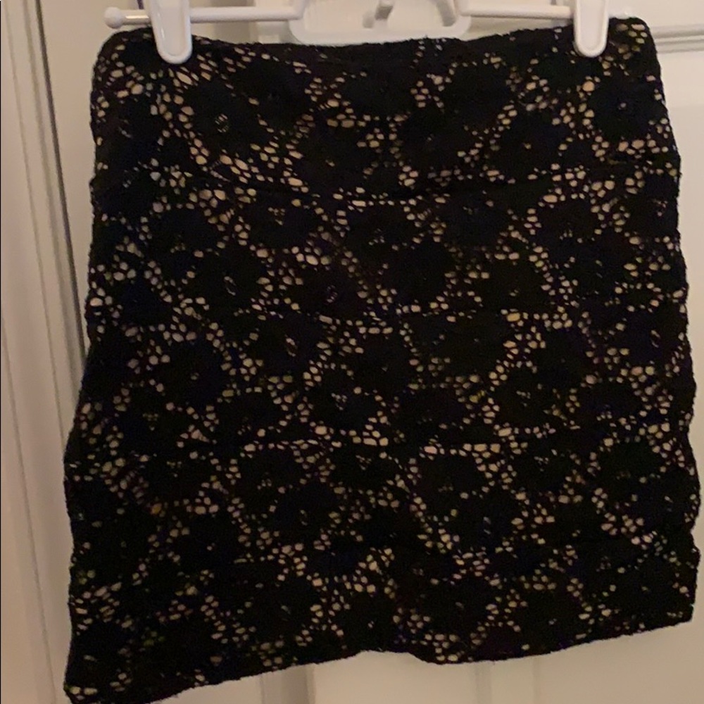 Black detail mini skirt 🔥 🔥